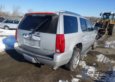 2011 Cadillac Escalade Luxury from USA, damaged, VIN 1GYS4BEF6BR164464